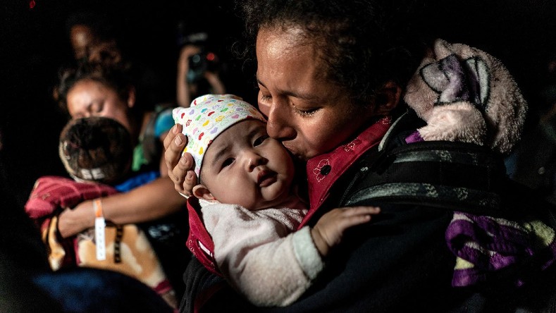 Las familias separadas en la frontera de Estados Unidos con México han sido parte de las imágenes de la política migratoria de Donald Trump.