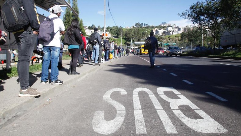 El pulso de los transportistas a inicios de semana en Quito es el antecedente del nuevo paro anunciado por gremios en el resto del país.
