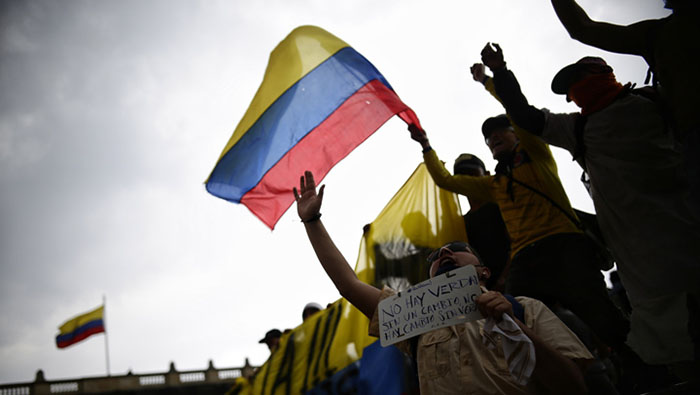 El presidente venezolano destacó que los jóvenes en Colombia exigen 