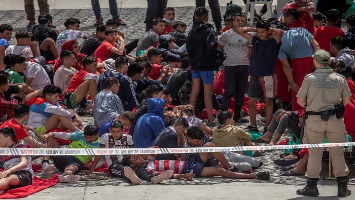La semana pasada, alrededor de 8.000 migrantes de Marruecos y otras naciones llegaron a Ceuta.