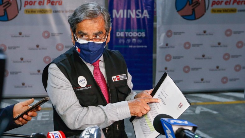 El ministro de Salud de Perú busca con la nueva comisión esclarecer cómo se produjo el subregistro de muertes asociadas a la pandemia de Covid-19.