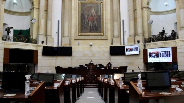 Una de las leyes rechazadas por el Senado brindaba la posibilidad de matrículas gratis en la educación superior pública de jóvenes colombianos de estratos vulnerables.