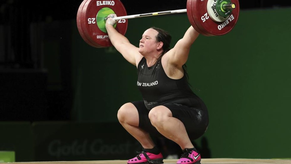 Las mejores alzadas de Hubbard, en el total olímpico son de 285 kilogramos, lo que la coloca entre las deportistas favoritas.