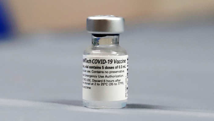 Esta es la primera vacuna contra la nueva enfermedad viral autorizada para adolescentes en el país latinoamericano.