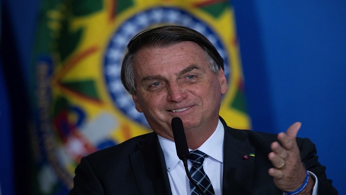 El presidente Bolsonaro ha sido criticado por mensajes discriminatorios contra mujeres y periodistas.