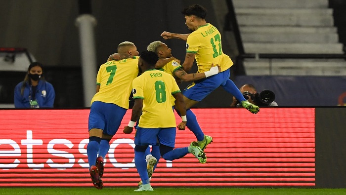 Ambas selecciones se han visto las caras en partidos de la Copa América más de 20 veces, siendo Brasil el principal ganador.