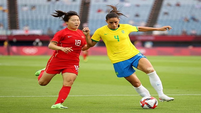 Entre los primeros desafíos del fútbol femenino, destacó la goleada de Brasil a China con marcador 5-0.