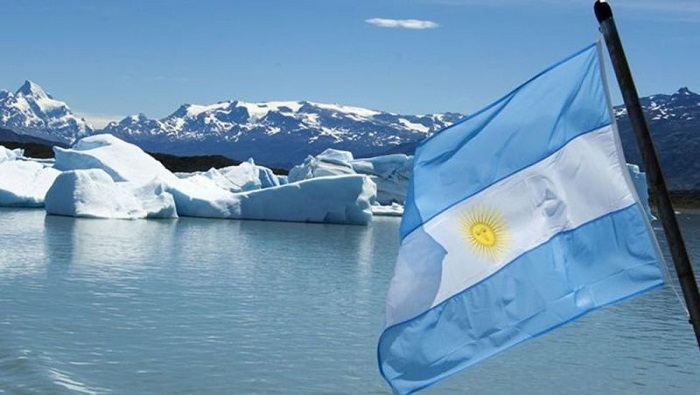 El Instituto Antártico Argentino se fundó en 1951 y tuvo como primer director al entonces coronel Hernán Pujato.