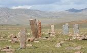 Mongolia aspira a que los conocidos como Monumentos de piedra de ciervo ingresen en la lista del patrimonio mundial.