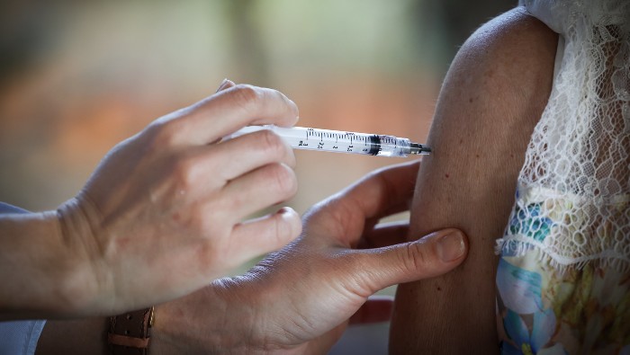 Los inmunizantes llegan cuando en algunas capitales de estados brasileños tuvieron que suspender la vacunación por falta de dosis.