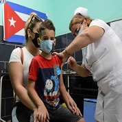 Cuba: vanguardia en vacunación infantil