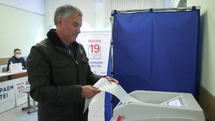 El presidente de la Duma Estatal, Viacheslav Volodin, llamó a los ciudadanos a votar en estos tres días en que abrirán los comicios.