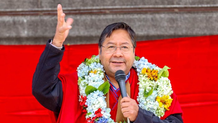 El mandatario de Bolivia insistió en el respeto a la bandera wiphala porque resume la lucha de los pueblos originarios.