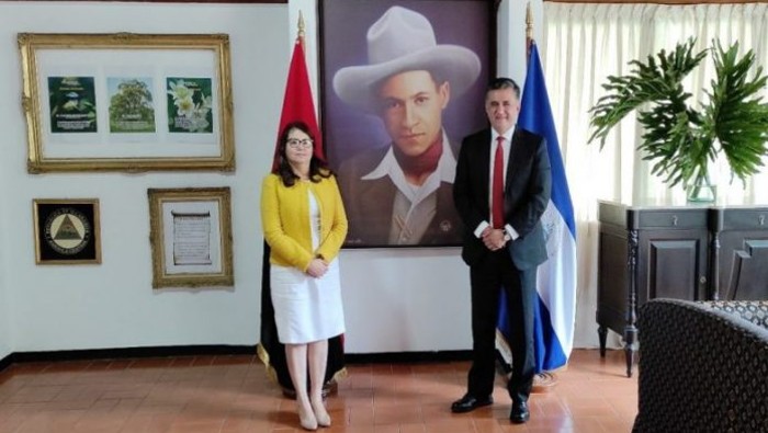 El secretario general de la ALBA-TCP, Sacha Llorenti, encabezó una visita a Nicaragua en la cual condenó la injerencia de Estados Unidos en la región.