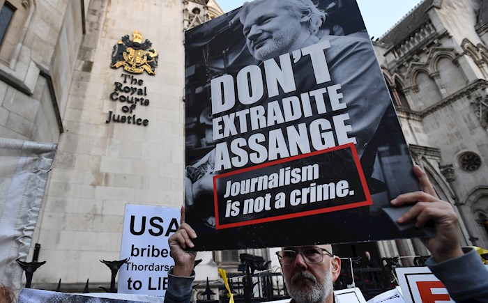 Los cargos que se le imputan a Julian Assange conllevarían en Estados Unidos una sentencia máxima de 175 años de prisión.