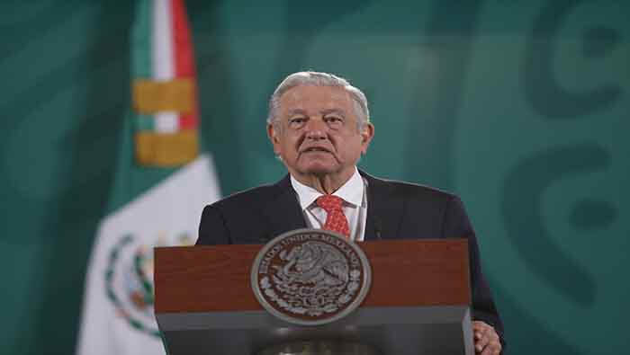 El presidente López Obrador lamentó el accionar de la Guardia Nacional al intentar detener una camioneta con migrantes abordo en Chiapas.