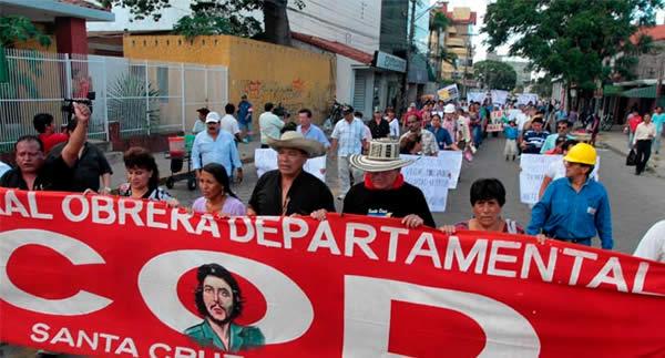 Obreros rechazan el paro y convocan a defender el derecho al trabajo, así como al apoyo al gobierno de Luis Arce.