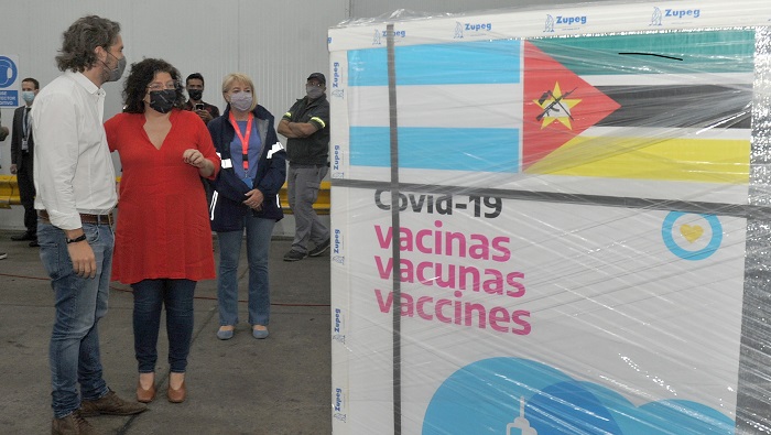 Las autoridades de Argentina prevén realizar otras donaciones de vacunas para ayudar a combatir la Covid-19.
