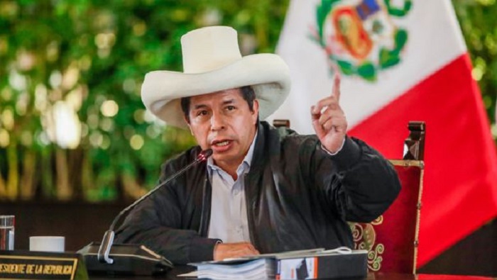La presidenta del Congreso peruano, María del Carmen Alva, ya notificó formalmente al mandatario Castillo sobre la moción.