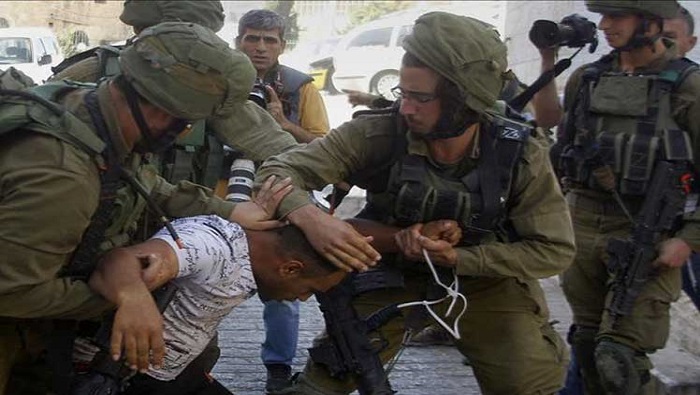 Las fuerzas de ocupación violan de manera sistemática los derechos humanos de la población palestina.