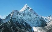 Descubre algunas de las montañas más altas del mundo