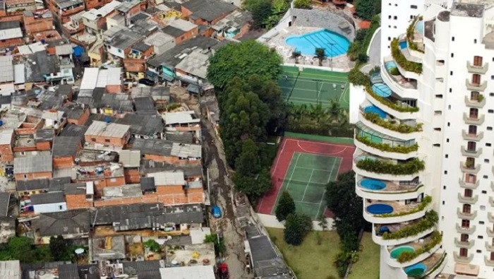 Según el informe, Brasil es el país latinoamericano con mayor desigualdad, pues el 10 por ciento más rico gana 29 veces más que el 50 por ciento más pobre.