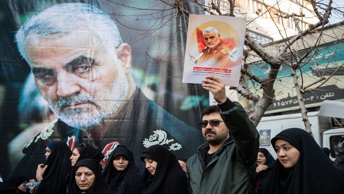 El pueblo iraní promete hacer justicia al líder iraní asesinado a manos del imperio estadounidense.