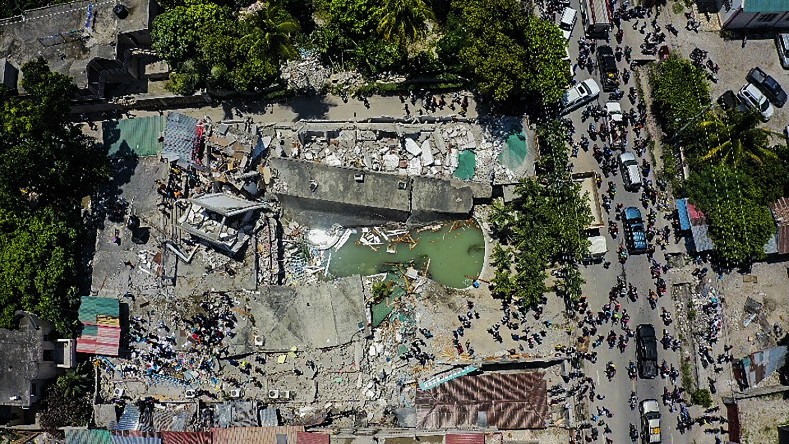 Un seísmo de magnitud 7,2 provocó en agosto en Haití el caos, dejando al menos 2.200 muertos, más de 50.000 casas destruidas y 540.000 niños afectados según Unicef.