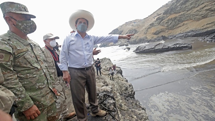 El mandatario peruano subrayó que el daño ecológico provocado es inadmisible y que se realizan las acciones legales para que no quede impune.