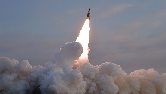 Corea del Norte probó el jueves dos misiles de corto alcance que cayeron el mar de Japón.