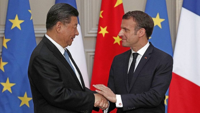 China mostró apoyo a las preocupaciones de seguridad de Rusia y Francia ha servido de interlocutor entre Moscú y Kiev en el contexto de la crisis.