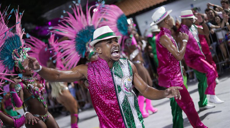 En Brasil, específicamente en la Cidade do Samba (Ciudad de la Samba) ubicada en Río de Janeiro, se realizó la  Apertura del Carnaval 2022.