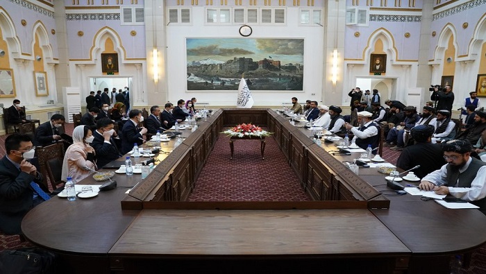 Los encuentros entre las delegaciones de China y Afganistán respondieron al interés de las partes de desarrollar relaciones de vecindad normales y amistosas.