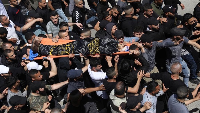 Soldados israelíes mataron este sábado a otro palestino, integrante de la Yihad Islámica, durante una incursión en el campamento de refugiados de Jenín.