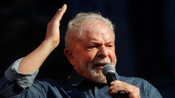 Mientras Lula continúa liderando en las encuestas, el ultraderechista Bolsonaro se mantiene en el 34 por ciento de respaldo.