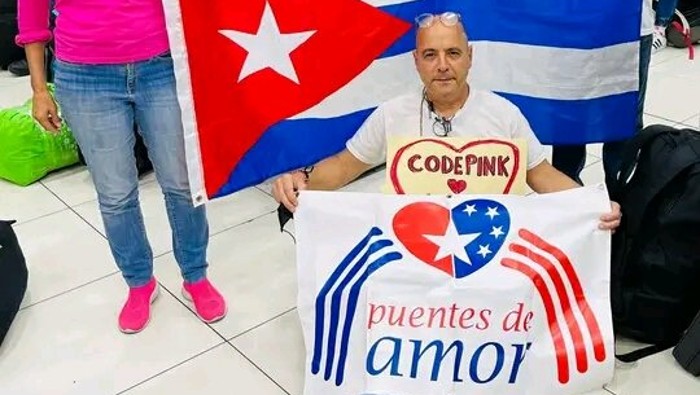 En los dos últimos años, en medio de la pandemia de la Covid-19, el proyecto Puentes de Amor ha enviado en varias ocasiones donativos de alimentos y medicinas a Cuba, como respuesta al bloqueo de Estados Unidos a La Habana.