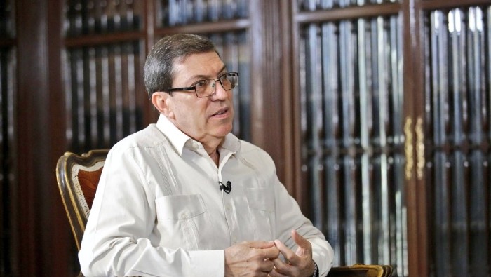 De acuerdo con Rodríguez, al menos 11 países se pronunciaron contra el bloqueo de EE.UU. a su país, por lo que la cumbre fue una victoria para Cuba.