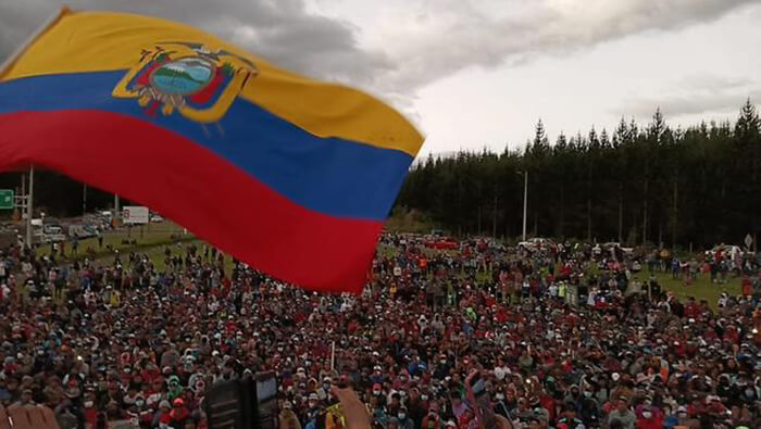 El tercer día de movilizaciones arrancó en Ecuador con concentraciones populares en al menos tres ciudades del país suramericano.