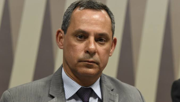 El presidente brasileño acusó a José Mauro Coelho como único responsable en los aumentos de precio de la gasolina, que desde la asunción de Bolsonaro ya subió 171%.