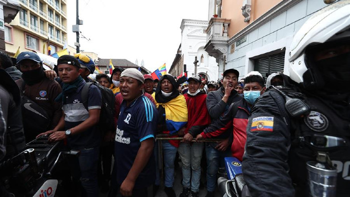 Los sectores populares que se movilizan en Ecuador han recalcado que no depondrán el paro nacional hasta que sus demandas sean escuchadas.