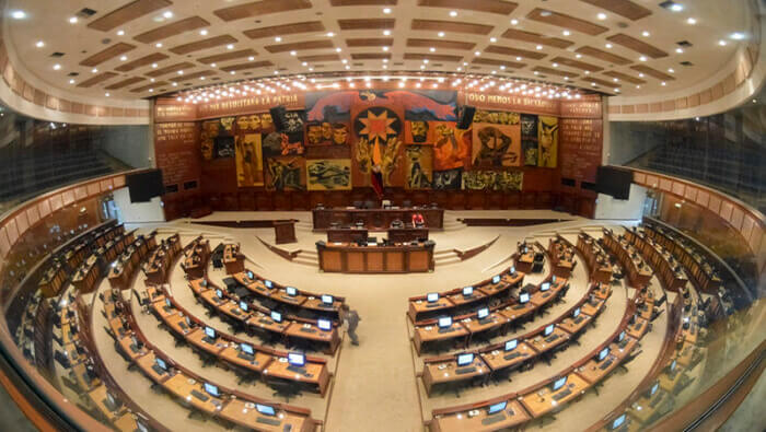 El presidente del Parlamento convocó a los legisladores ecuatorianos para el próximo martes a partir de las 11H00.