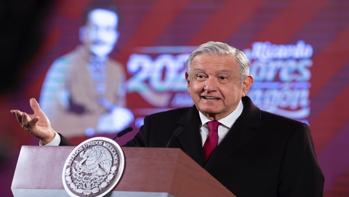 López Obrador señaló que entre México y EE.UU. hay una relación de respeto y que se pretende alcanzar acuerdos que beneficien a ambos pueblos sobre la base de la soberanía.