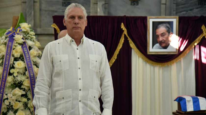El presidente Díaz-Canel señaló que el Cdte. Balaguer consagró “su vida sin descanso” por Cuba y el Partido Comunista.