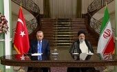 Los mandatarios de Irán y Türkiye firmaron acuerdos que profundizarán la cooperación en áreas como el comercio, la seguridad social y los deportes, el apoyo a las pequeñas empresas económicas y la colaboración mediática.