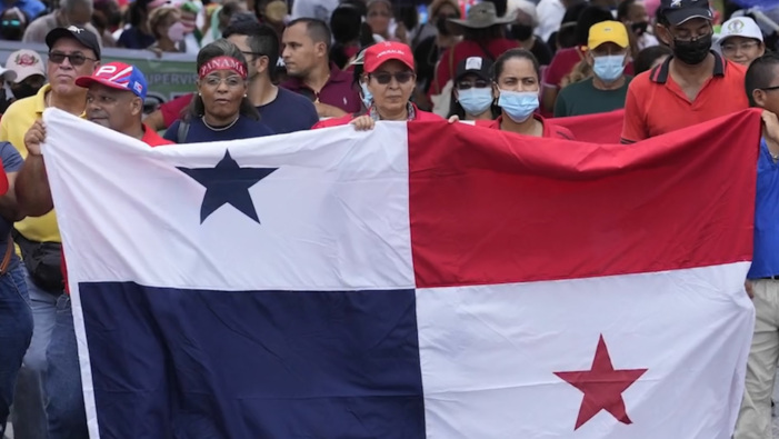 Las pláticas se dieron en medio de cierre de carreteras y acciones represivas de la Policía Nacional contra manifestantes en las provincias de Veraguas y en Panamá Este.