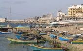 Además de atacar a los pescadores de Gaza, Israel prohíbe regularmente el acceso de sus barcos al área y reduce la zona de pesca a la que aquellos pueden acceder.