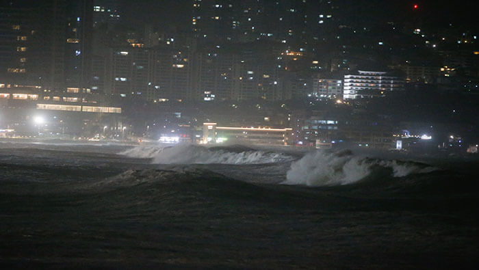 La isla japonesa de Kyushu se prepara para recibir en las próximas horas el tifón Nanmadol.