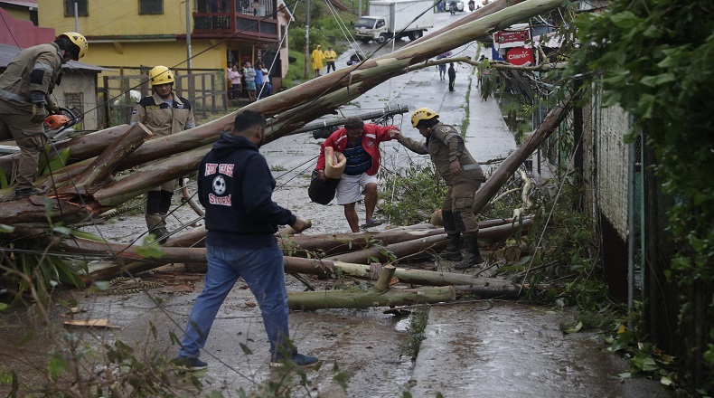 Las autoridades nicaragüenses confirmaron que fueron evacuadas unas 9.000 personas, quienes comenzaron a retornar a sus hogares una vez que pasó el peligro.