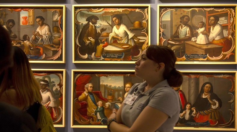 Durante la reapertura de la exposición, la historiadora Gabriela Sánchez Ibarra explicó que con la adquisición de las obras peruanas, se cambió el nombre de "Galería de Castas Mexicanas" por "Galería de Castas", teniendo en cuenta que a partir de ahora se ofrece una panorámica más extensa de la sociedad americana de siglos pasados.