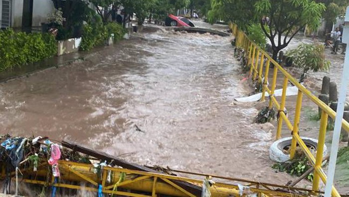 El alcalde Edulfo Villar, alertó a la comunidad para que tome medidas preventivas por el incremento de las lluvias.